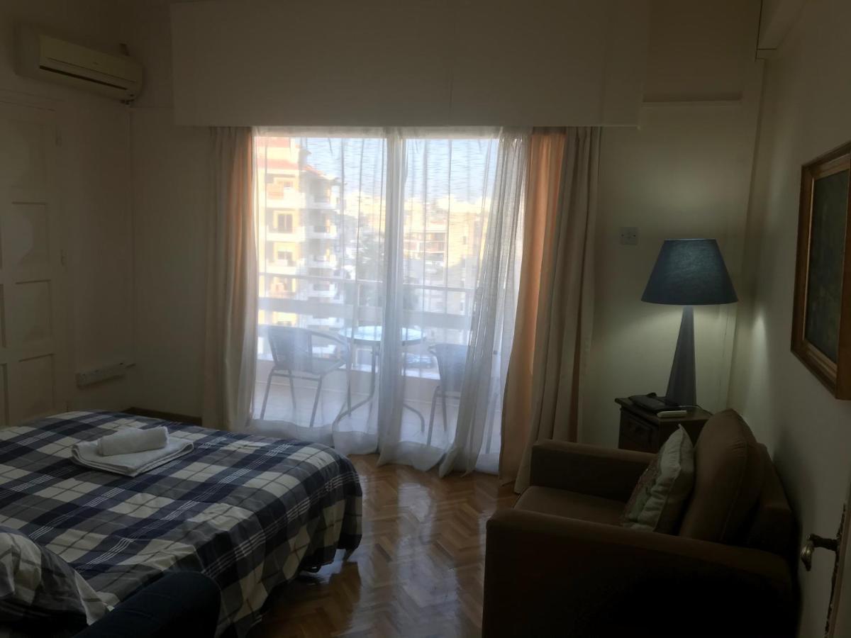 Spacious & Bright Central Apartment Nicosia Luaran gambar