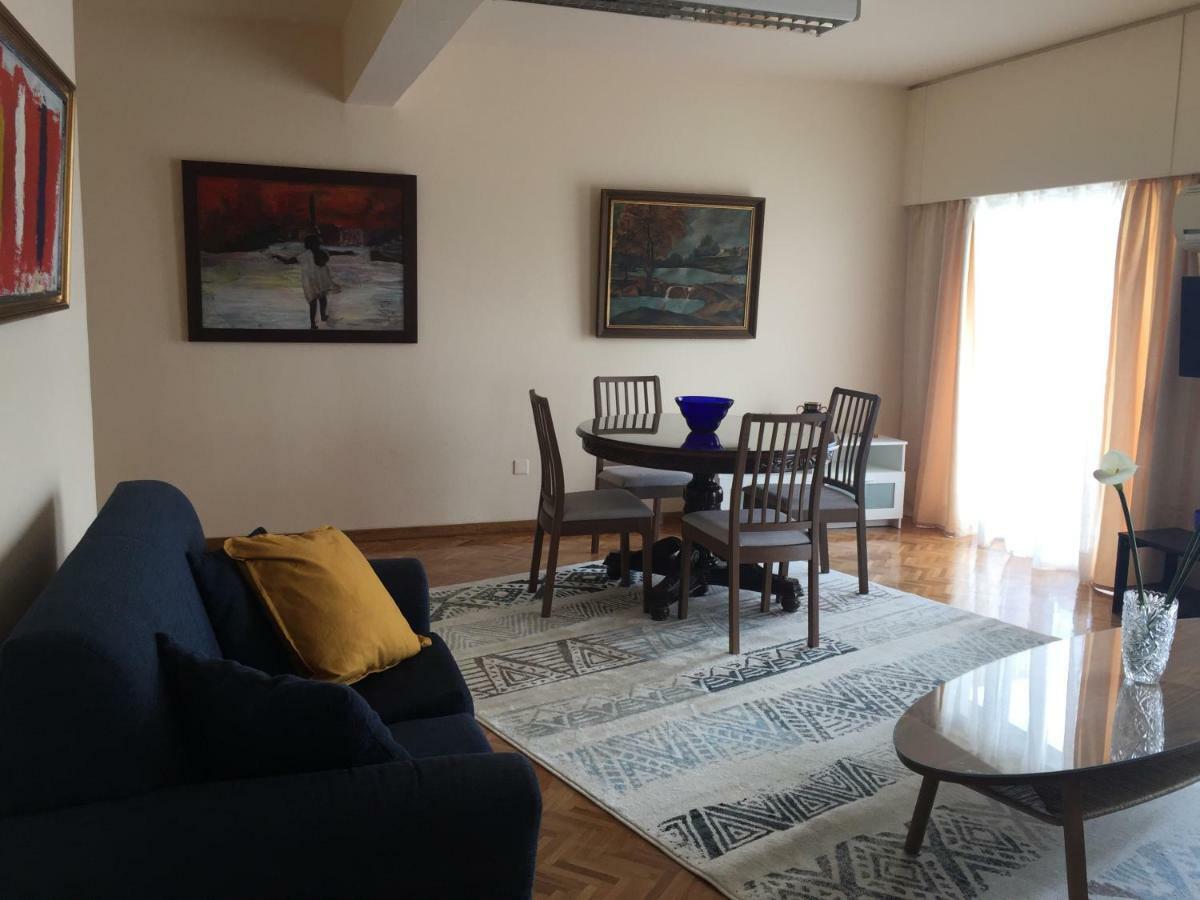 Spacious & Bright Central Apartment Nicosia Luaran gambar